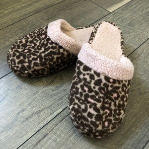 Old Navy Cheetah Slippers